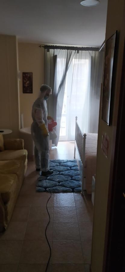 La Torre B&B Авелино Екстериор снимка